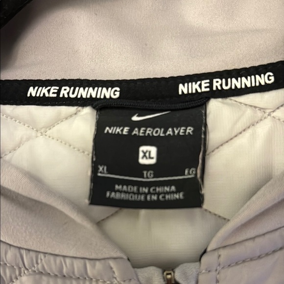Nike Aerolayer Thermore Gray Running Jacket #202 - Picture 4 of 10